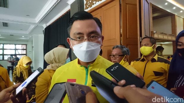 Wasekjen Golkar Andika Hazrumy sampaikan target partai di Pilkada 2020 di Banten (M Iqbal/detikcom)