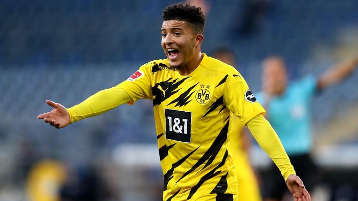 BIELEFELD, GERMANY - OCTOBER 31: Jadon Sancho of Dortmund reacts during the Bundesliga match between DSC Arminia Bielefeld and Borussia Dortmund at Schueco Arena on October 31, 2020 in Bielefeld, Germany. (Photo by Martin Rose/Getty Images)