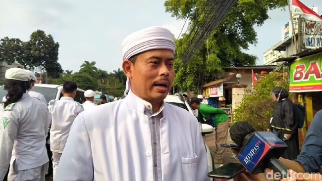 PA 212 Hormati Keputusan MUI yang Tak Libatkan Tokohnya di Kepengurusan PA 212 Hormati Keputusan MUI yang Tak Libatkan Tokohnya di Kepengurusan