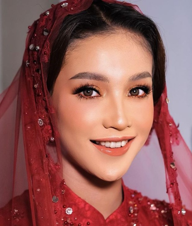 Make Up Look Pengajian Laras Syerinita