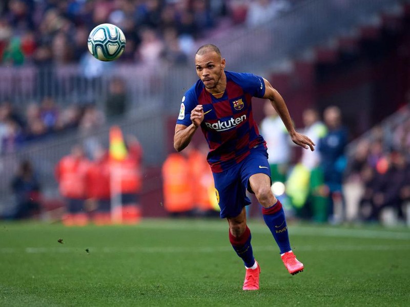 BARCELONA, SPAIN - FEBRUARY 22: Martin Braithwaite of FC Barcelona runs with the ball during the La Liga match between FC Barcelona and SD Eibar SAD at Camp Nou on February 22, 2020 in Barcelona, Spain. (Photo by Alex Caparros/Getty Images)