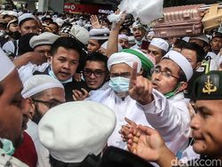 Habib Rizieq Tiba di Indonesia, Ini Prosedur Kesehatan yang Harus Dilalui