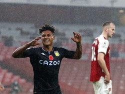 Ollie Watkins, Gooners yang Menghancurkan The Gunners
