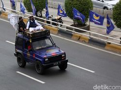 Potret Massa FPI Lintasi S Parman