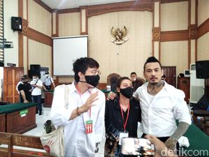 Baca Pleidoi, Jerinx Tuding Ketua IDI Bali Larang dr Tirta Beri Kesaksian