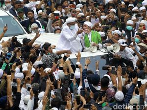Habib Rizieq Pulang: FPI Sumut ke Petamburan, GNPF-U Bicara Revolusi Akhlak Habib Rizieq Pulang: FPI Sumut ke Petamburan, GNPF-U Bicara Revolusi Akhlak