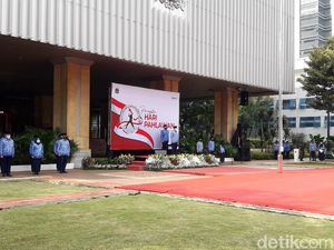 Wagub DKI Pimpin Upacara Hari Pahlawan di Balai Kota, Ini Pesannya