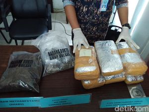 BNNP Sulsel Sita 6 Kg Ganja Asal Medan, 8 Orang Ditangkap