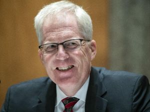 Pentagon Dirombak Usai Menhan Dipecat, Loyalis Trump Dapat Jabatan Penting Pentagon Dirombak Usai Menhan Dipecat, Loyalis Trump Dapat Jabatan Penting