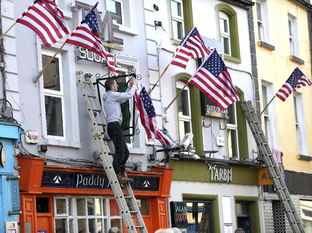 Foto: Joe Biden Kalahkan Trump, Kota di Irlandia Berpesta Foto: Joe Biden Kalahkan Trump, Kota di Irlandia Berpesta