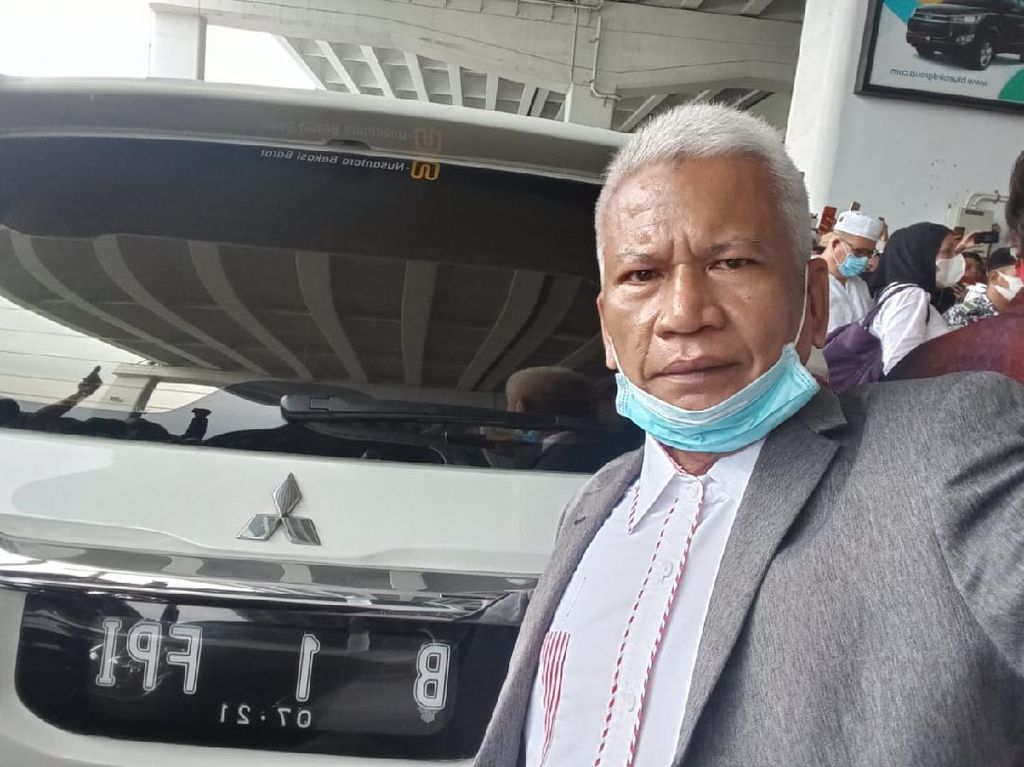 Pengacara Habib Rizieq Soroti Media Aussie Bikin Judul Eks Buron Kasus Porno Pengacara Habib Rizieq Soroti Media Aussie Bikin Judul Eks Buron Kasus Porno