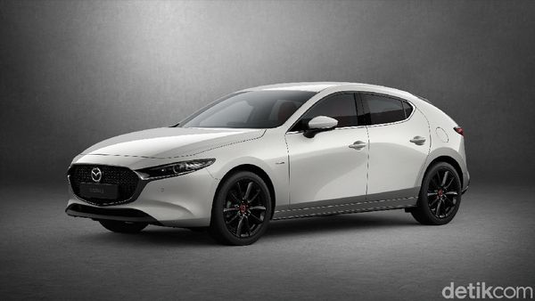 Mazda 3 Edisi Ultah Seabad
