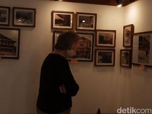 Mengintip Arsitektur Dago Baheula Lewat Pameran Foto