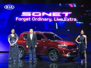 KIA Sonet Resmi Mengaspal di Indonesia, Harga Mulai Rp 193 Jutaan!