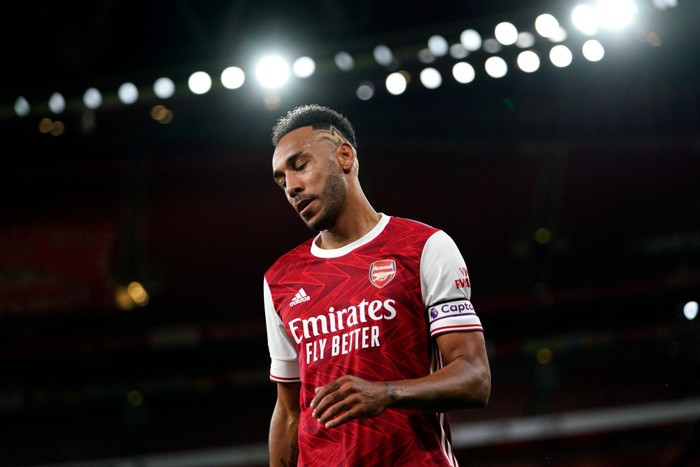LONDON, ENGLAND - SEPTEMBER 19: Pierre-Emerick Aubameyang of Arsenal reacts during the Premier League match between Arsenal and West Ham United at Emirates Stadium on September 19, 2020 in London, England. (Photo by Will Oliver - Pool/Getty Images)