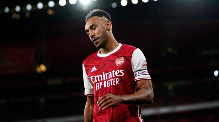 LONDON, ENGLAND - SEPTEMBER 19: Pierre-Emerick Aubameyang of Arsenal reacts during the Premier League match between Arsenal and West Ham United at Emirates Stadium on September 19, 2020 in London, England. (Photo by Will Oliver - Pool/Getty Images)