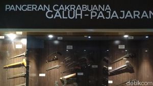 Serpihan Cerita Jakarta di Museum Keraton Kasepuhan Cirebon