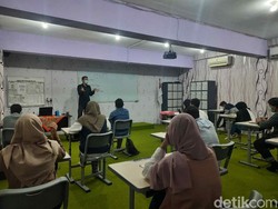 SMA di Surabaya Ada yang Sudah Gelar Sekolah Tatap Muka
