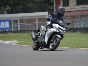 Menguji Konsumsi BBM Aerox 155 Terbaru saat Dipakai Harian