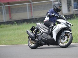 Test Ride Aerox 155 Connected Terbaru, Seberapa Oke Buat Harian?