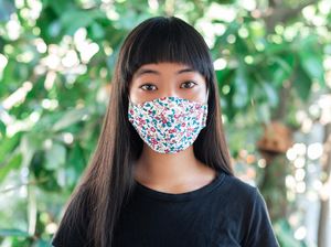 Masker Dua Lapis Lebih Ampuh Tangkal COVID-19? Ini Kata Ahli