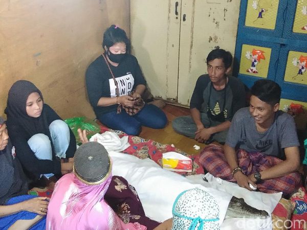 Ini Buaya di Makassar Bikin Heboh yang Diyakini Kembaran Manusia