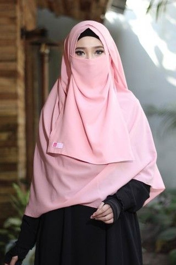Cadar/id.pinterest.com Pashmina instan dengan cadar