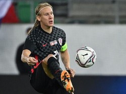 Kapten Timnas Ini Diduga Positif Corona di Tengah Laga Sepakbola!