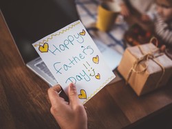 15 Link Download Twibbon Hari Ayah Nasional 12 November 2021 dan Cara Membuatnya