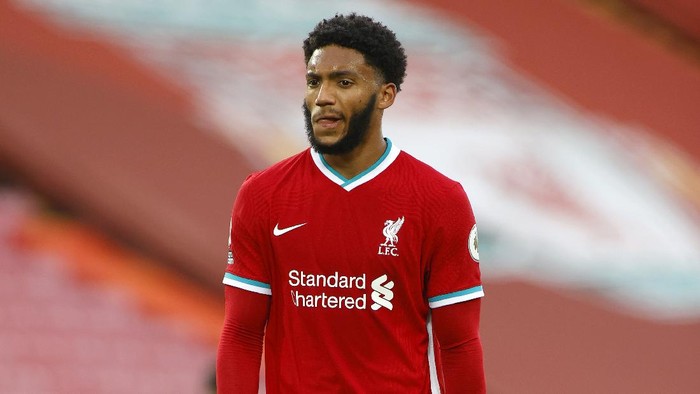 LIVERPOOL, ENGLAND - SEPTEMBER 12: Joe Gomez of Liverpool looks on during the Premier League match between Liverpool and Leeds United at Anfield on September 12, 2020 in Liverpool, England. (Photo by Phil Noble - Pool/Getty Images)