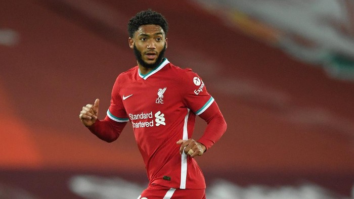 LIVERPOOL, ENGLAND - OCTOBER 24: Liverpool player Joe Gomez in action during the Premier League match between Liverpool and Sheffield United at Anfield on October 24, 2020 in Liverpool, England. Sporting stadiums around the UK remain under strict restrictions due to the Coronavirus Pandemic as Government social distancing laws prohibit fans inside venues resulting in games being played behind closed doors. (Photo by Stu Forster/Getty Images)