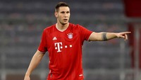 Bek tengah Bayern Munich, Niklas Sule juga masuk dalam radar manajer Chelsea, Thomas Tuchel. Harganya diperkirakan sekitar 40 juta euro atau setara Rp 683 miliar (Getty Images/Alexander Hassenstein)