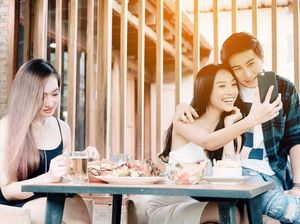 Telepon dan Ajak Mantan Makan Bareng Bisa Dapat Promo di 5 Restoran Ini Telepon dan Ajak Mantan Makan Bareng Bisa Dapat Promo di 5 Restoran Ini