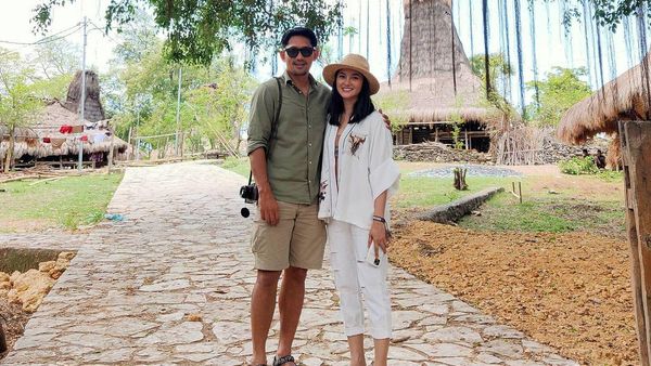 Foto: Momen Romantis Ririn Ekawati & Ibnu Jamil, Beneran Mesra atau Gimmick?