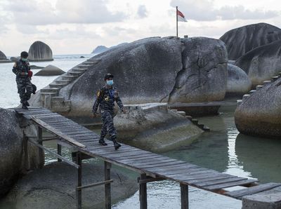 Kala Taruna AAL Mengunjungi Alif Stone Natuna