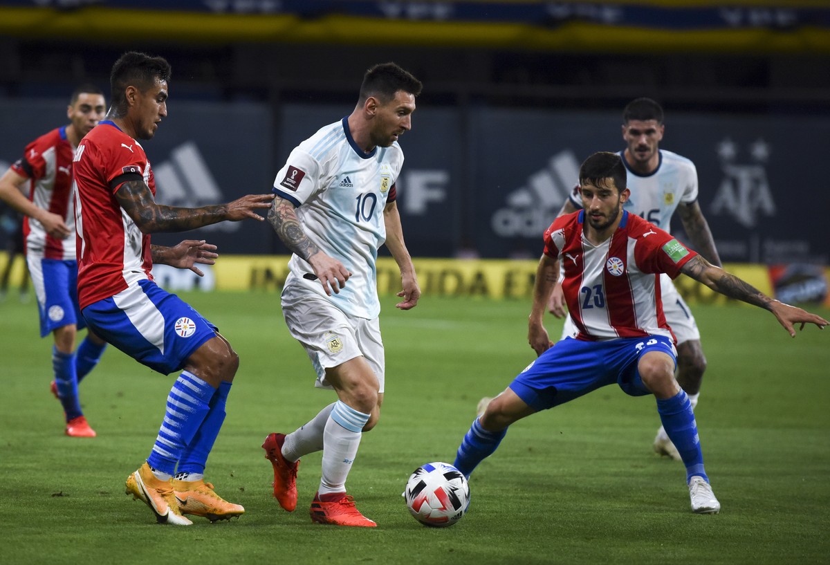 Argentina ditahan Paraguay 1-1 di Kualifikasi Piala Duni 2022. (Foto: AP/Marcelo Endelli)