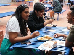 Australia Bangga dengan Keberagaman Budayanya, Tapi COVID-19 Mengubahnya