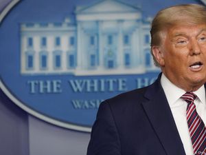 Hakim Tolak Gugatan Pilpres Trump, Iran Luncurkan Kapal Perang Baru