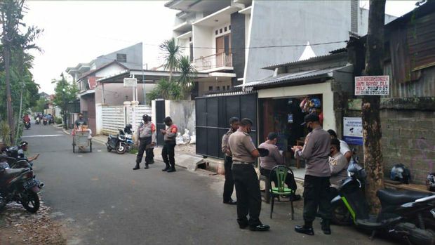 Diduga Akan Dikepung, Rumah Nikita Mirzani Dijaga Polisi