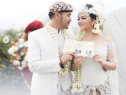 Jenita Janet Bicara Bulan Madu dan Ingin Lepas KB demi Punya Momongan