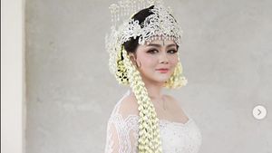 8 Gaya Jenita Janet Jadi Pengantin Sunda, Nikah Lagi Setelah 5 Bulan Menjanda