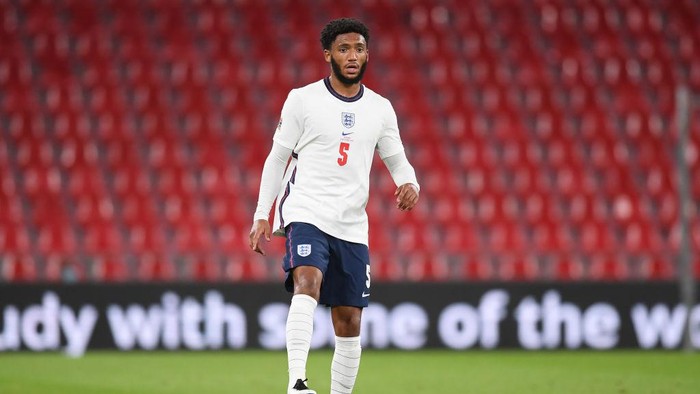 COPENHAGEN, DENMARK - SEPTEMBER 08: Joe Gomez of England in action during the UEFA Nations League group stage match between Denmark and England at Parken Stadium on September 08, 2020 in Copenhagen, Denmark. (Photo by Michael Regan/Getty Images)