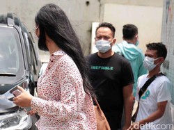 Kemesraanya dengan Vicky Prasetyo Diragukan, Kalina: Kalian Bebas untuk Bicara!