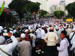 Kerumunan Habib Rizieq Kena Corona: 7 di Petamburan, 50 di Tebet