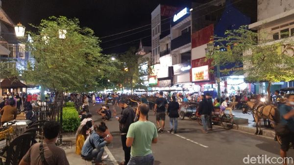 Potret Jalanan Malioboro Tanpa Kendaraan Bermotor