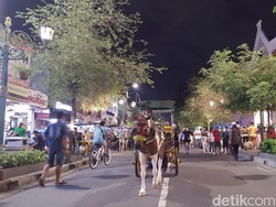 Rekayasa Lalin Saat Car Free Night Tahun Baru di Tugu-Malioboro-Titik Nol Jogja