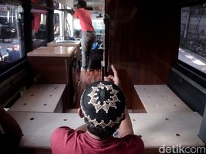 Keren! Minibus Ini Dimodifikasi jadi Camper Van Lho