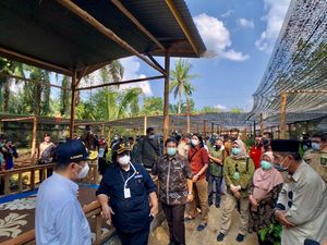 Menteri LHK Kunjungi Kampar: Terima Kasih Wujudkan Riau Bebas Asap 2020 Menteri LHK Kunjungi Kampar: Terima Kasih Wujudkan Riau Bebas Asap 2020