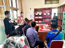 ABG Anggota Klub Harley Pengeroyok TNI Diserahkan ke Kejari Bukittinggi