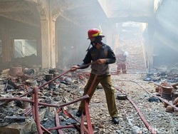 Terbakar Semalam, 95 Persen Kios di Pasar Weleri Kendal Ludes